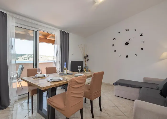 Apartman Seafront Mira Gabric