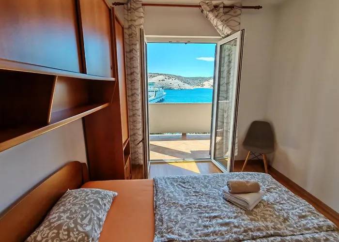 Seafront Mira Gabric Apartman
