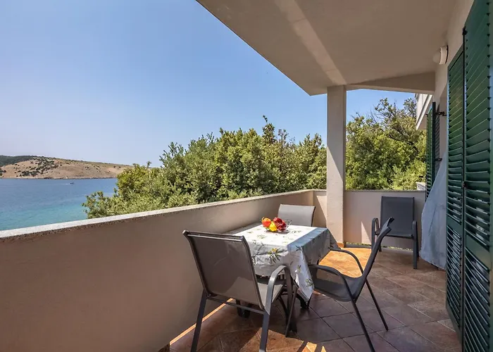 Apartman Seafront Mira Gabric Lopar