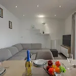 Appartement Seafront Mira Gabric
