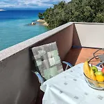 Seafront Mira Gabric Appartement