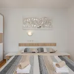 Seafront Mira Gabric Appartement Lopar