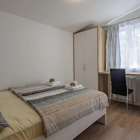 Seafront Mira Gabric Appartement