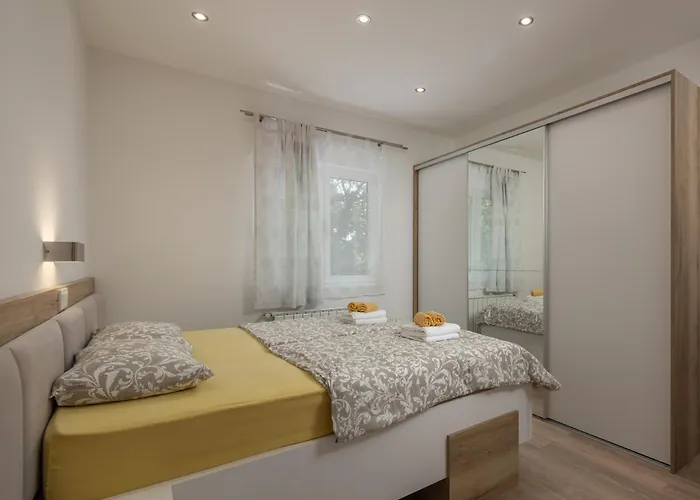 Apartamento Seafront Mira Gabric